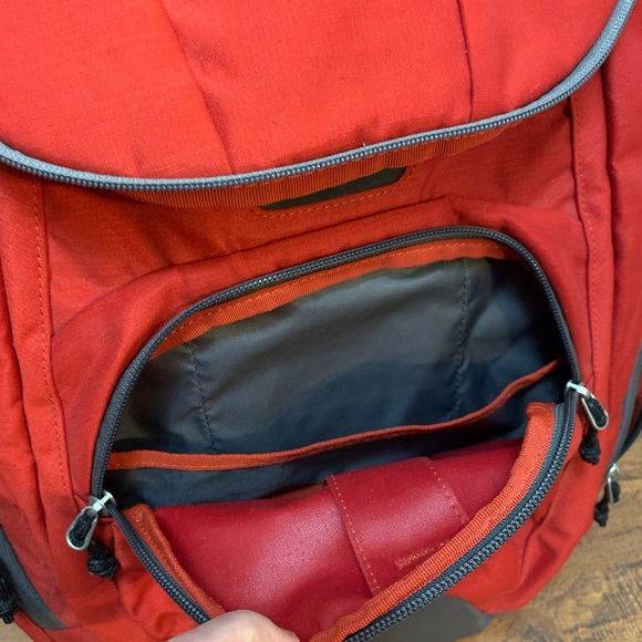 Merrell backpack - Picture 2 of 6